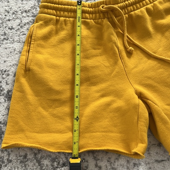 TNA cozy fleece sweat shorts - Picture 4 of 4